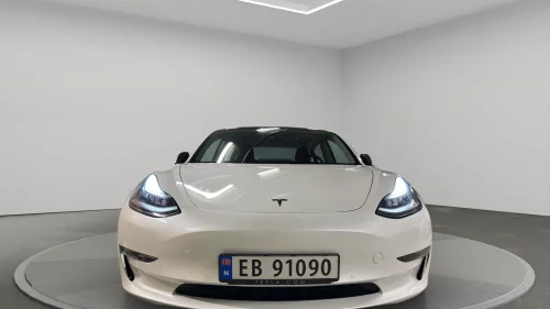 TESLA Model 3 Long Range AWD / Varmepumpe / Hengerfeste