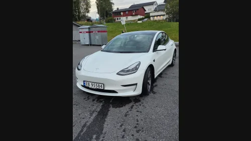 TESLA Model 3 Long Range AWD