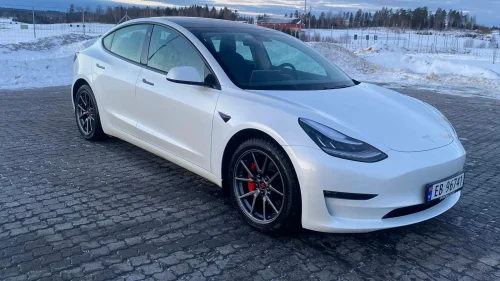 TESLA Model 3 Long Range AWD