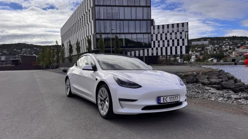 TESLA Model 3 Long Range AWD