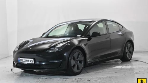 TESLA Model 3 LR AWD HENGERFESTE AUTOPILOT NAVI KAMERA SKINN