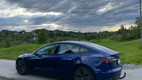 TESLA Model 3 Long Range