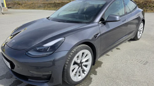 TESLA Model 3 Performance AWD
