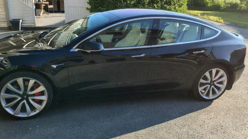 TESLA Model 3 PERFORMANCE PREMIUM AWD TOPPUTSTYRT  EU 02/2027