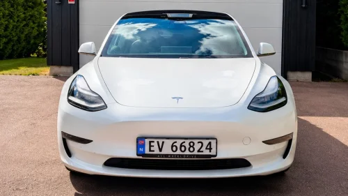 TESLA Model 3 Long Range AWD