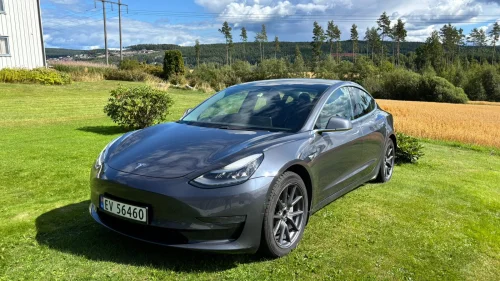 TESLA Model 3 Long Range AWD