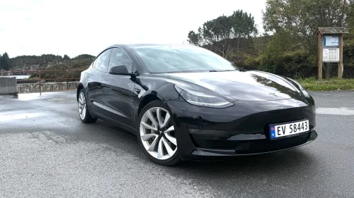 TESLA Model 3 Long Range AWD