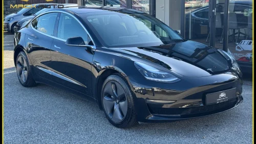 TESLA Model 3 462 HK / LONG RANGE / FSD / PANO / PREMIUM SOUND /