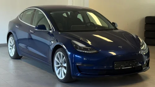 TESLA Model 3 Long Range AWD Autopilot Vinterpakke EU-04.27 1 Eier