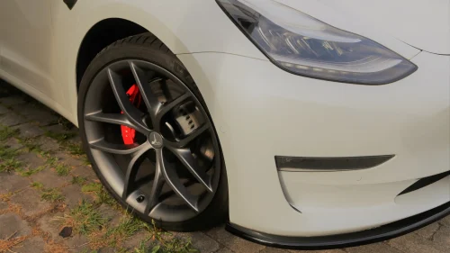 TESLA Model 3 MODEL 3 PERFORMANCE G ZERO FELGER UTSTYRSBOMBE