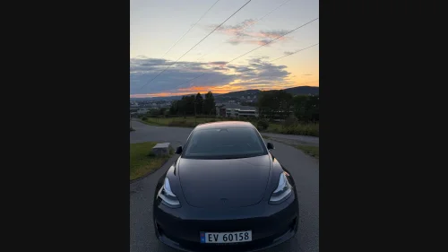 TESLA Model 3 Long Range AWD