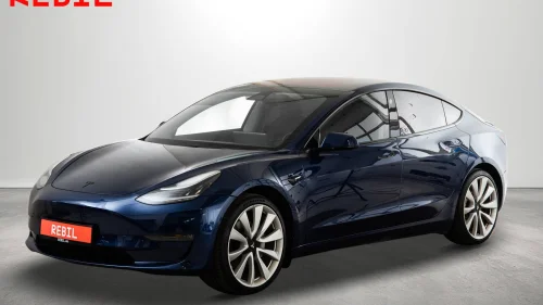 TESLA Model 3 560km/LR/AWD/MCU2/Navi/R.kam/Pano/AP/Memory
