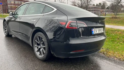 TESLA Model 3 Long Range AWD-Soltak