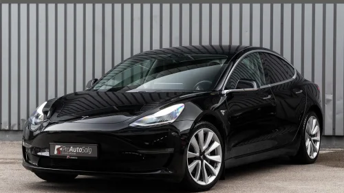 TESLA Model 3 Long Range AWD AP Premium Skinn Panorama mm