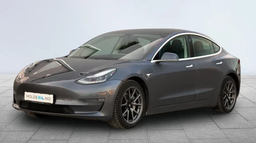 TESLA Model 3 Long Range 4x4/Skinn/Autopilot/Panoramatak/Premium int