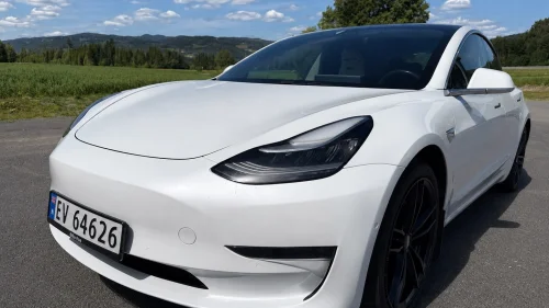 TESLA Model 3 Long Range AWD