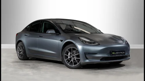 TESLA Model 3 Long Range AWD 560km Panorama Skinn Autopilot FSD