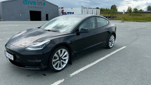 TESLA Model 3 Long Range AWD
