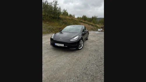 TESLA Model 3 Long Range AWD