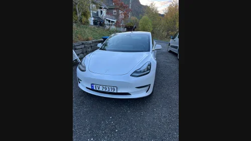 TESLA Model 3 Long Range AWD