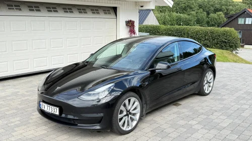 TESLA Model 3 TESLA Model 3 Long range AWD