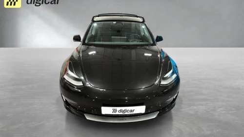 TESLA Model 3 Long Range AWD / Autopilot / Hengerfeste / All Black /+