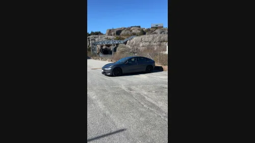 TESLA Model 3 Performance AWD