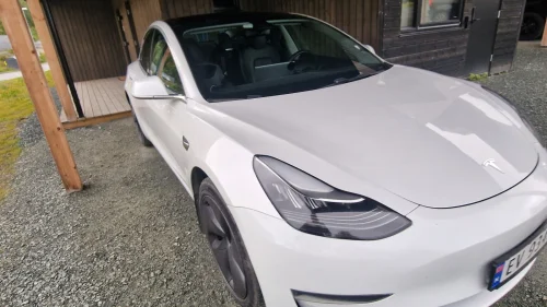 TESLA Model 3 Long Range AWD