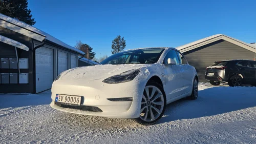 TESLA Model 3 Long Range AWD