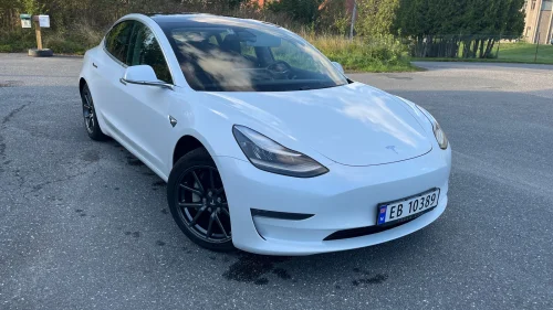 TESLA Model 3 Long Range AWD