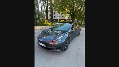 TESLA Model 3 Long Range AWD (Nylig EU-godkjent frem til 23.05.27)