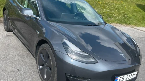 TESLA Model 3 Long Range AWD