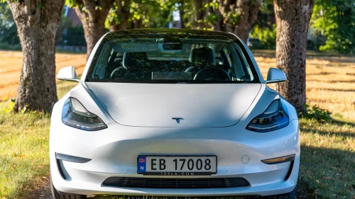 TESLA Model 3 Long Range AWD