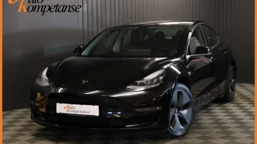 TESLA Model 3 Long Range l 491hk l Glasstak l LED l Premium l 1 Eier!