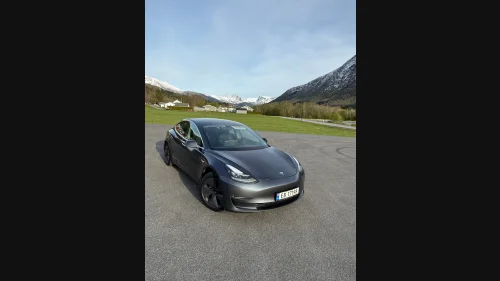 TESLA Model 3 Long Range AWD