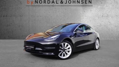 TESLA Model 3 LONGRANGE AWD AUTOPILOT PANORAMA RYGGEKAMERA NY EU DAB+