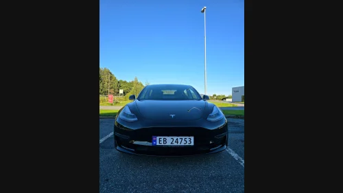 TESLA Model 3 Long Range AWD