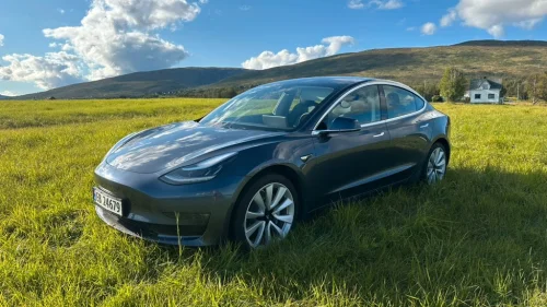 TESLA Model 3 Long Range AWD