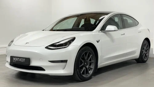 TESLA Model 3 LR,498HK,Kamera,Panorama,560WLTP,4X4,Autopilot
