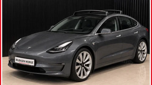 TESLA Model 3 LONG RANGE AWD /498HK/AUTOPILOT/SOLTAK/H-FESTE/560KM