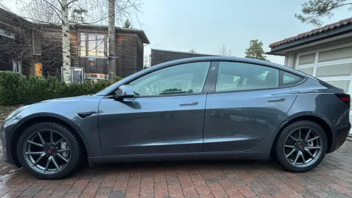 TESLA Model 3 Long Range AWD