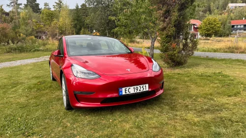 TESLA Model 3 Long Range AWD