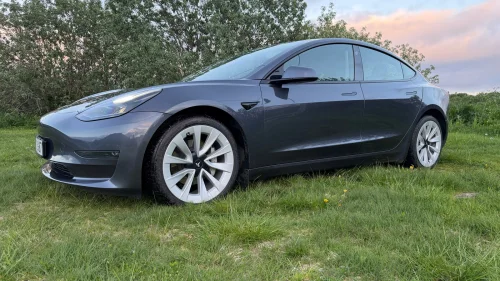 TESLA Model 3 Long Range AWD