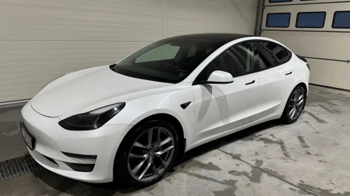 TESLA Model 3 Long Range AWD