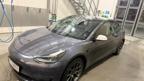 TESLA Model 3 Long Range AWD, FSD, Henger ++