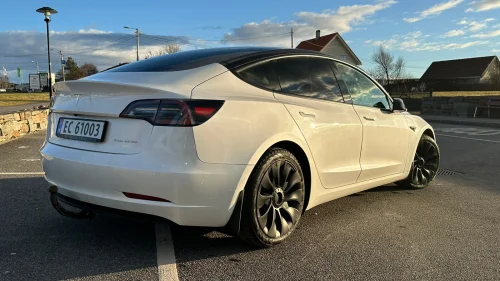 TESLA Model 3 Long Range AWD