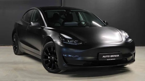 TESLA Model 3 LONG RANGE/AWD/614KM/VARMERPUMPE/RATTVARME/MATRIX/NAF+