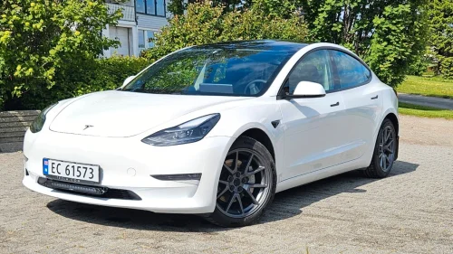 TESLA Model 3 Long Range AWD