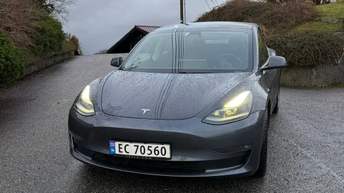 TESLA Model 3 Long Range AWD
