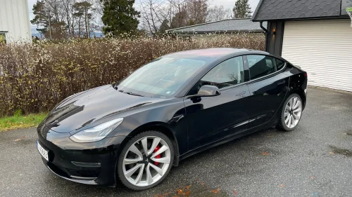 TESLA Model 3 Performance AWD